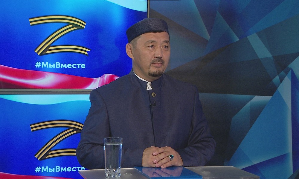 Муфтий Духовного управления омских мусульман рассказал 12 каналу о том, как организация поддерживает бойцов СВО