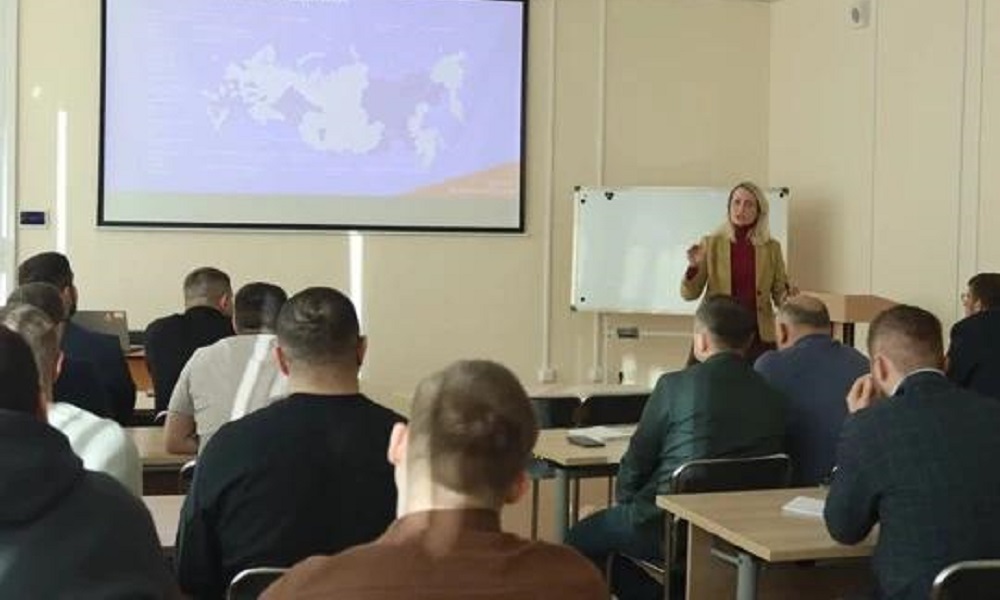 Ветеран СВО из Омской области получил звание капитана после обращения к депутату Госдумы