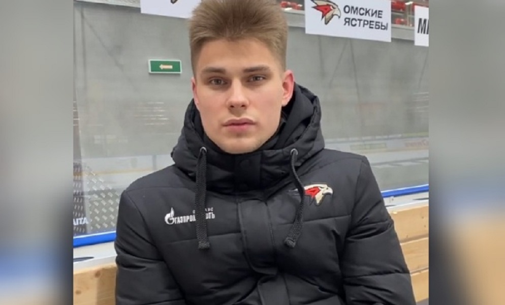 Капитан «Омских ястребов» Тимофей Давыдов извинился перед Демидом Паничкиным