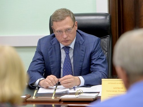 Александр Бурков поручил продлить работу дачных автобусов