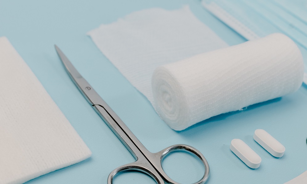 В Омской области юноша ремонтировал винтовку и выстрелил себе в руку  