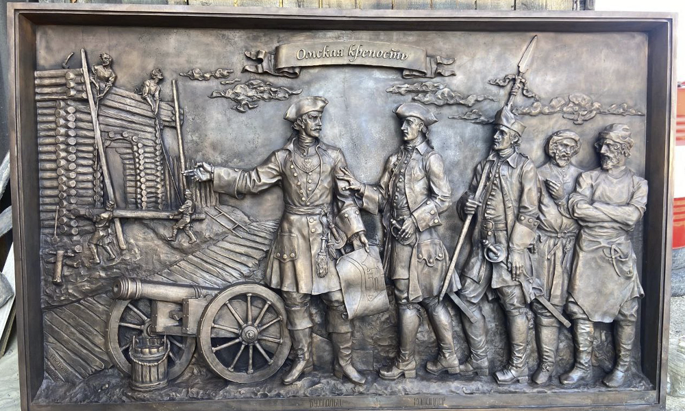 Мэр Сергей Шелест рассказал, как продвигаются работы по установке в Омске памятника Бухгольцу