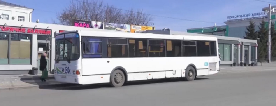 В Омске продлят действие безлимитных проездных билетов