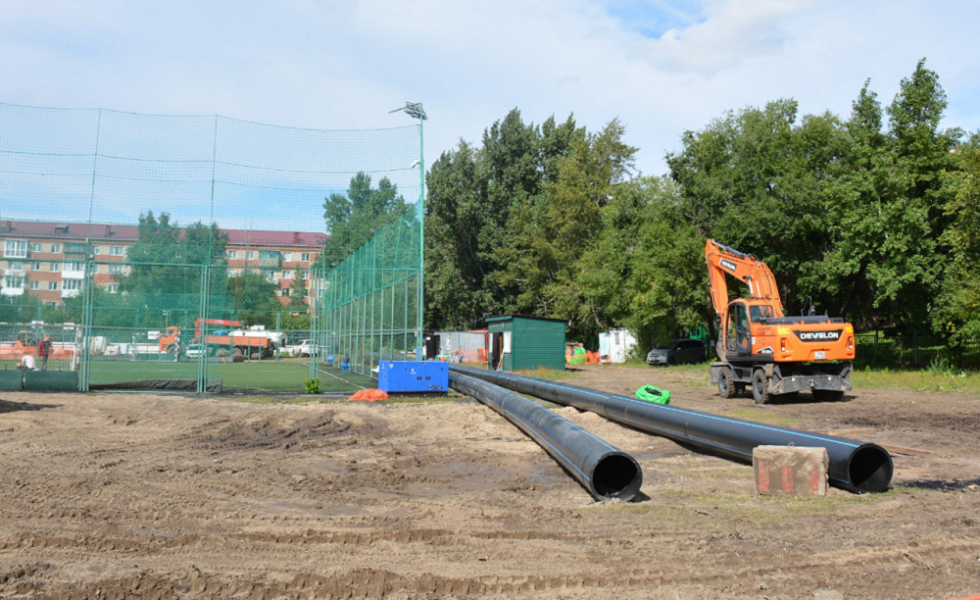 Омский водоканал продолжает реконструкцию коллектора на улице Циолковского 