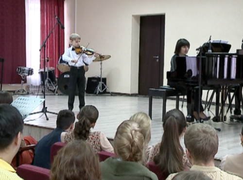 В омском музучилище им. Шебалина презентовали новые инструменты