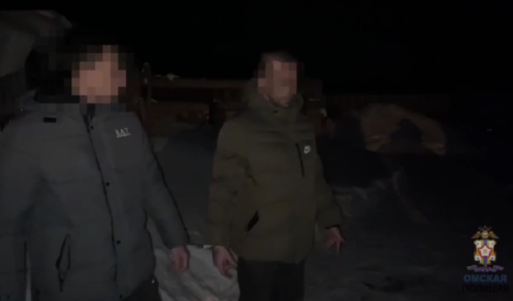 Омские полицейские задержали мужчину, который изготовил и пытался продать почти 1,5 кг мефедрона