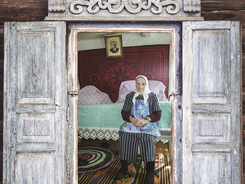 Выставка под открытым небом "Матери Победы" откроется в Омске 9 мая