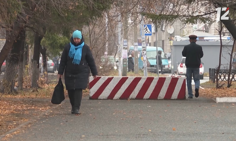 Омские дорожники оперативно переходят на зимние условия