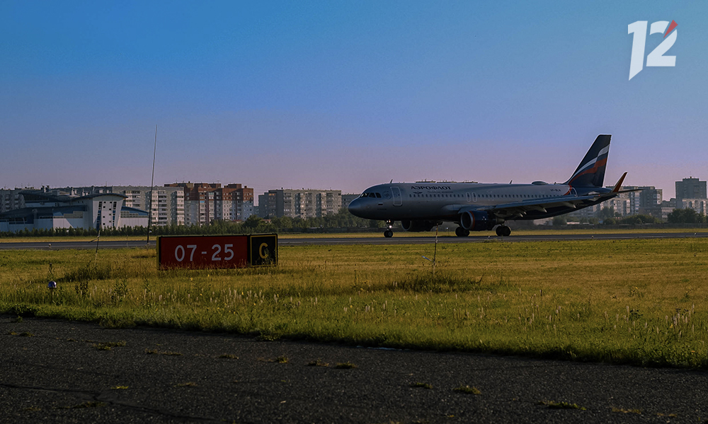 Снова изменения: «Аэрофлот» решил оставить всего один рейс из Омска в Москву 