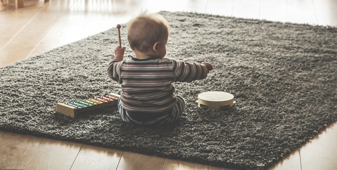 Юная омичка с татуировками на лице стала героиней шоу, родив и бросив ребёнка в 15 лет