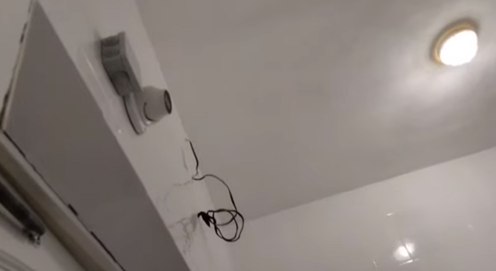 В мэрии объяснили, зачем в туалетах омской школы № 55 установили видеокамеры 