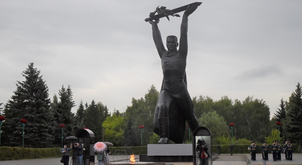 Омичей приглашают посетить патриотический арт-проект "Звёзды Победы" 