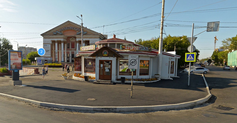 Мэрии Омска разрешили снести трактир-самострой у кинотеатра «Маяковский»