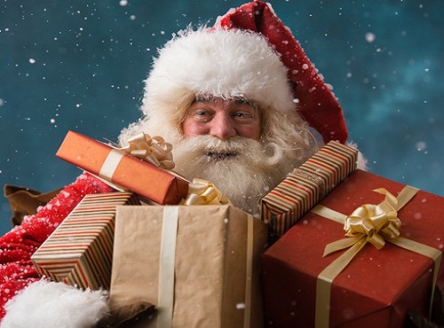 Россияне назвали самые желанные подарки от Деда Мороза