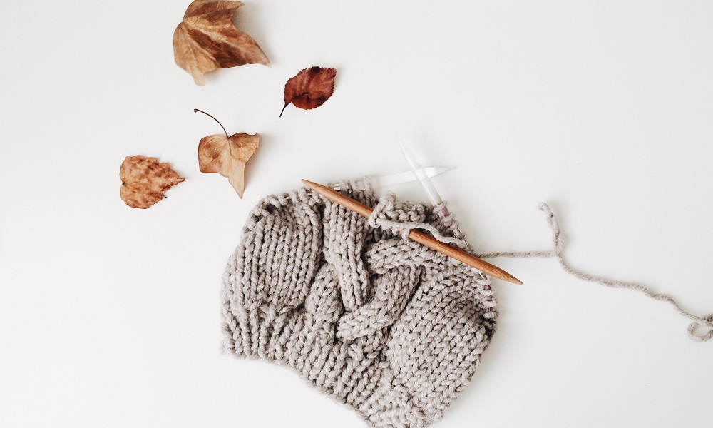 Омичи свяжут рукавицы для мобилизованных граждан