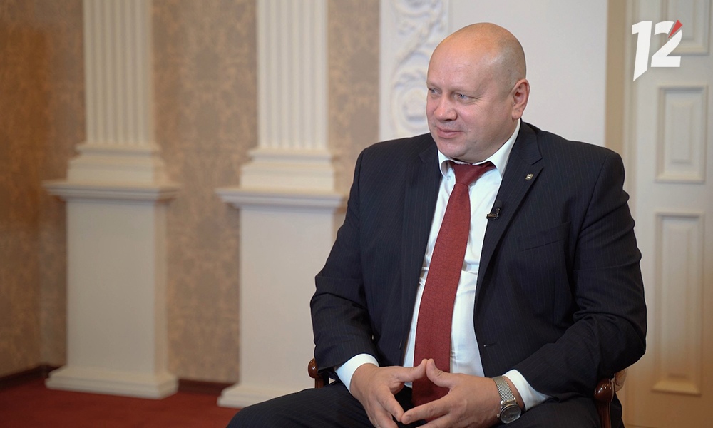 Сергей Шелест сообщил, что количество сладких новогодних подарков для детей увеличится 