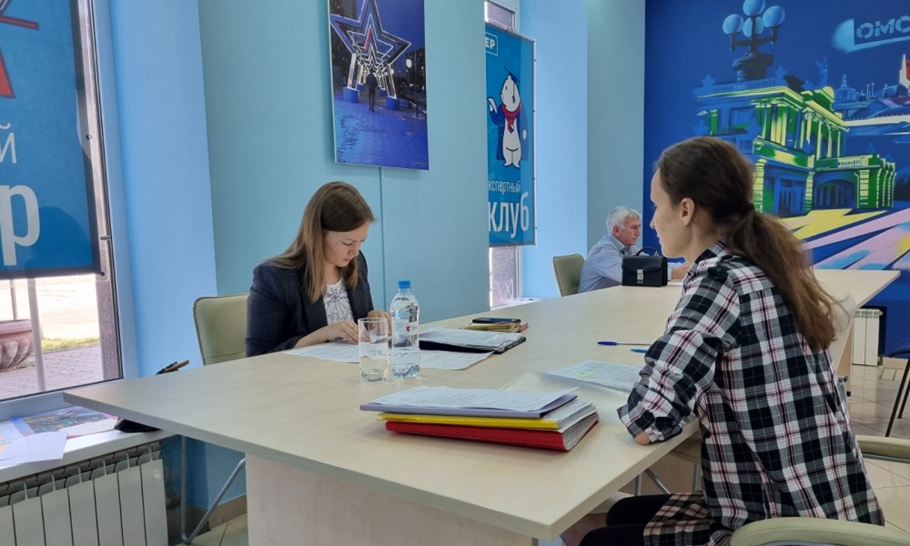 В Омске пройдут приёмы родителей по вопросам материнства и детства