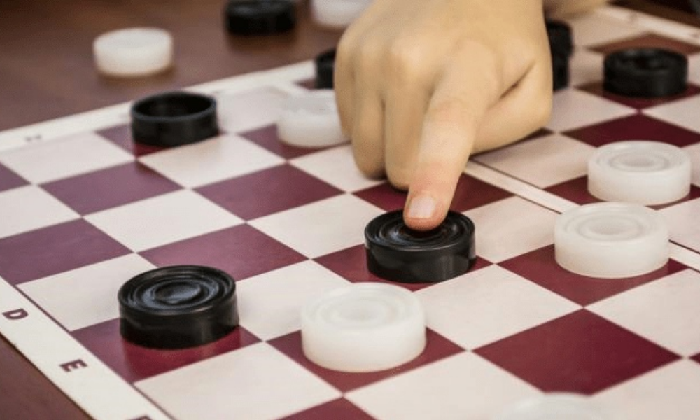 В Омской области прошло первенство по шашкам 