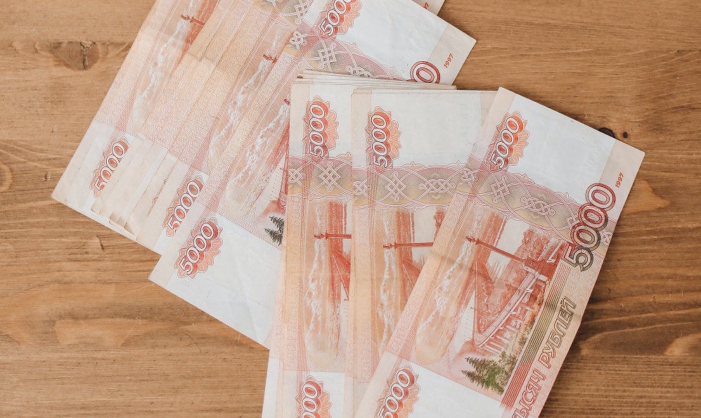 В Омске медсестра доверилась мошенникам и потеряла больше 1,2 млн рублей 