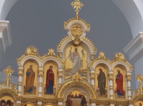 Православные верующие отмечают Покров Пресвятой Богородицы