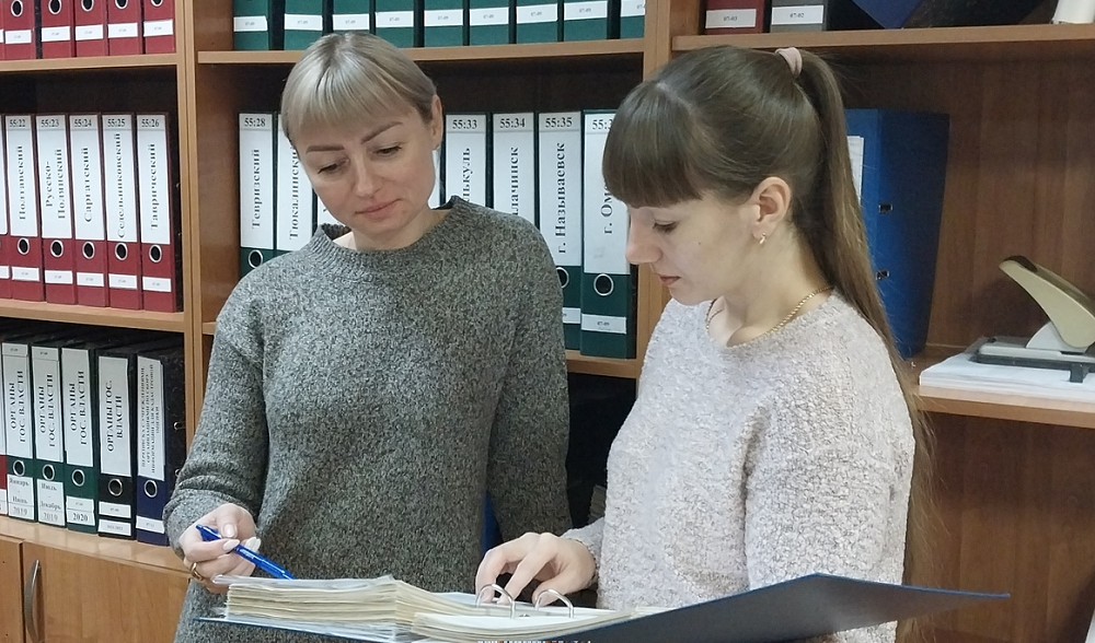 В Омском центре кадастровой оценки и техдокументации еженедельно проводят приём предпринимателей