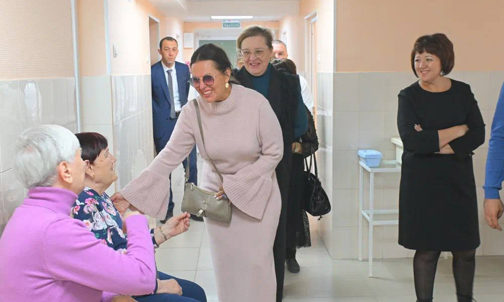 Делегация Республики Абхазия посетила социальные учреждения Омска в рамках участия в Международном форуме «ИННОСИБ-2025»