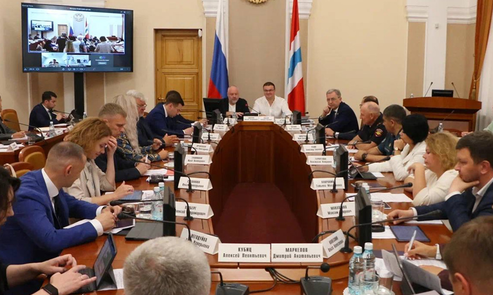 Виталий Хоценко и Николай Новичков провели заседание по подготовке Омска к статусу Культурной столицы