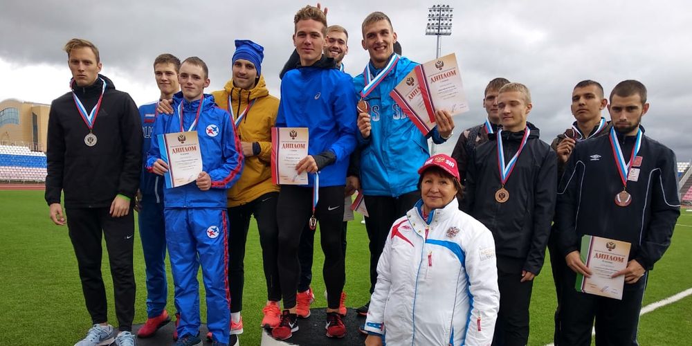 Омские легкоатлеты привезли 10 медалей из Мордовии