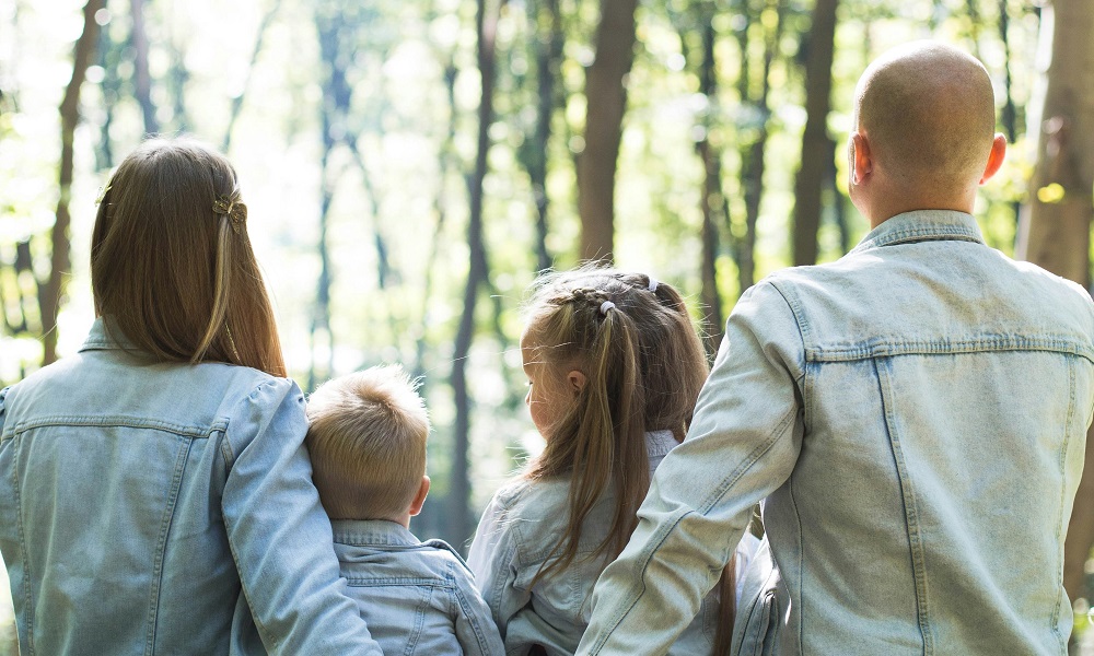 Три омские семьи отправились в Москву на финал конкурса «Это у нас семейное»