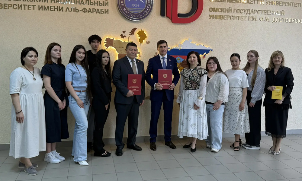 ПАО «ОНХП» и филиал Казахского национального университета имени Аль‑Фараби заключили соглашение о сотрудничестве