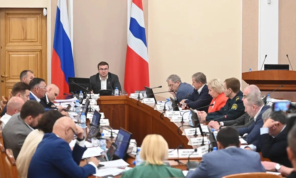 Виталий Хоценко провёл очередное заседание инвесткомитета Омской области