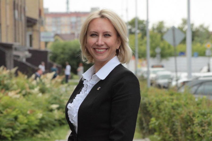 Депутат Омского горсовета Инна Гомолко о программе «детского кешбэка» 