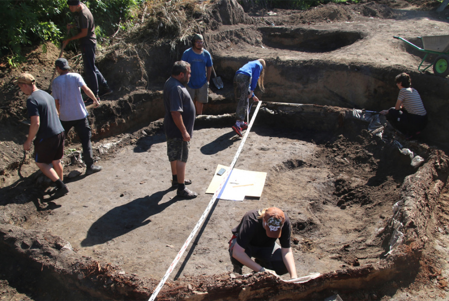Омичей приглашают помочь учёным в раскопках вблизи Юбилейного моста