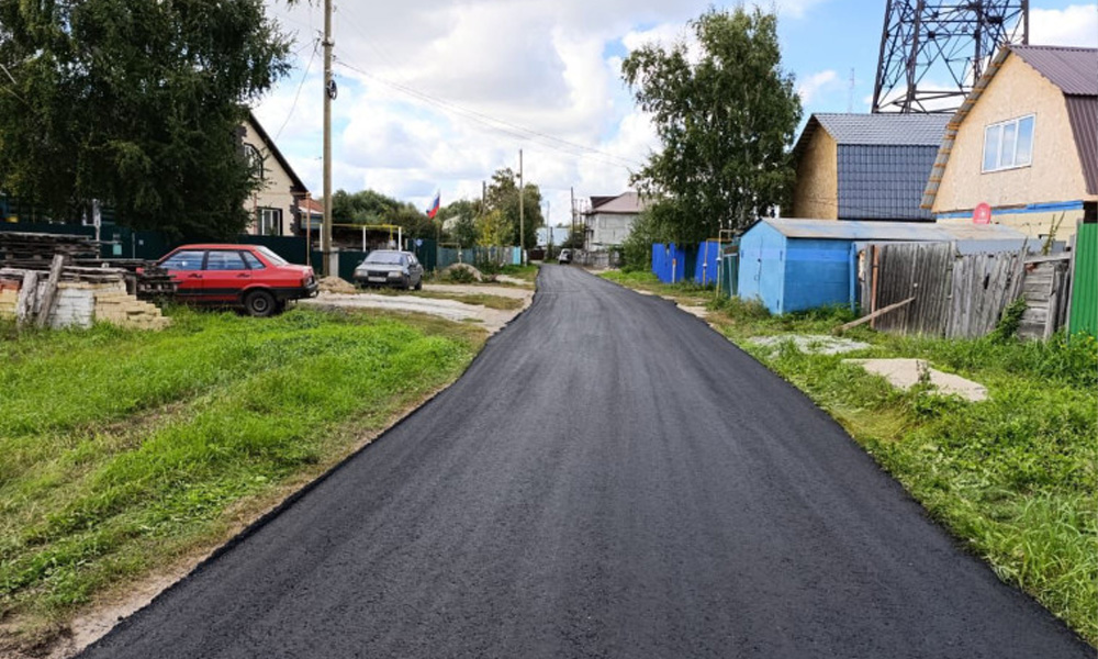 В Советском округе Омска отремонтировали тротуары и проезды в частном секторе