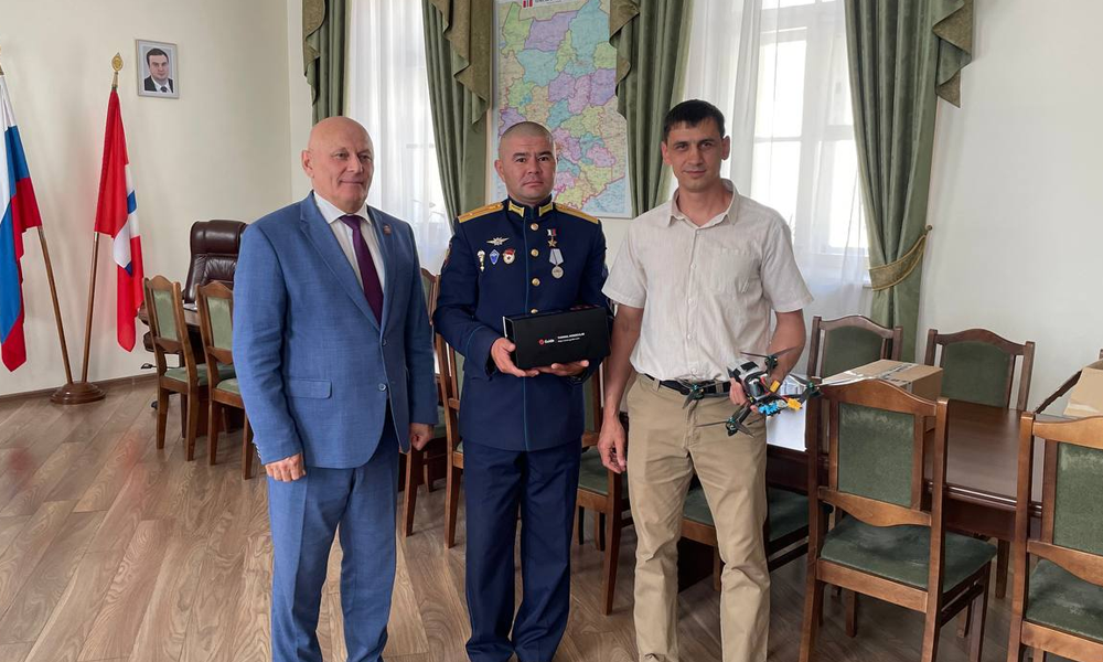 Омич Ильяс Мухамедеев награждён звездой Героя России