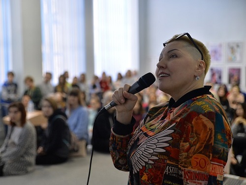 Татьяна Жарова:  "Творческий кризис - показатель, что скоро будет что-то круче, чем сейчас"