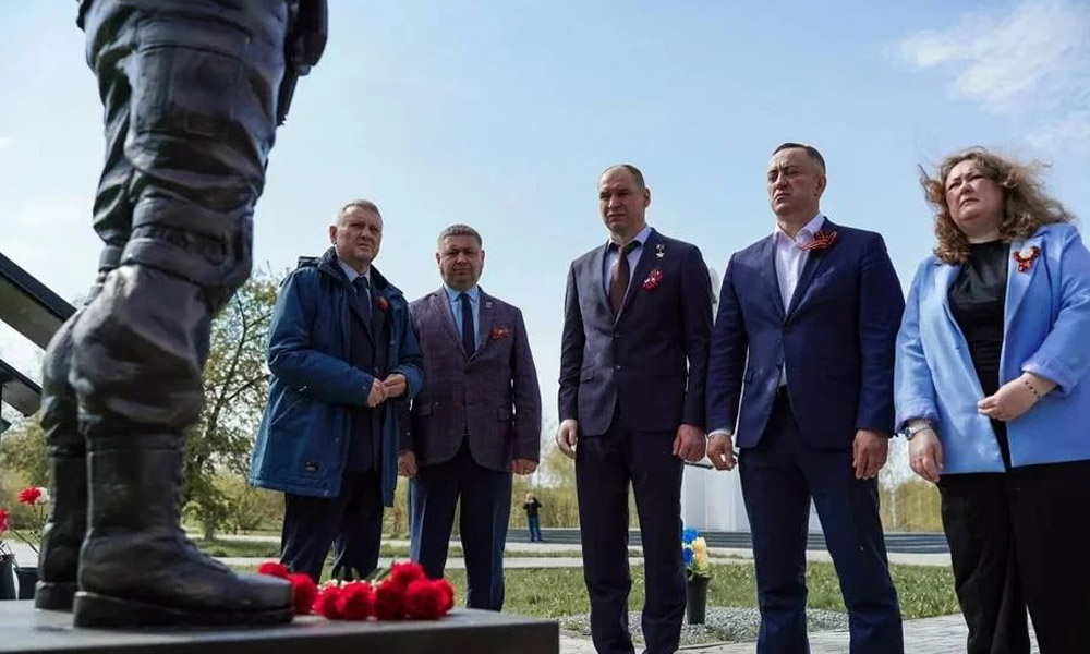 В Оконешниковском районе открыли Доску почёта «Волонтёры России. Омская область»