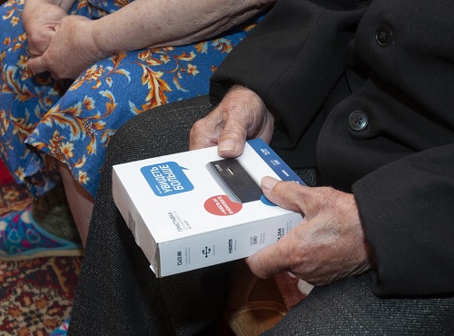 Минтруда поможет омичам в покупке цифровых приставок