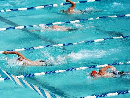 В Омске стартовал зимний плавательный сезон