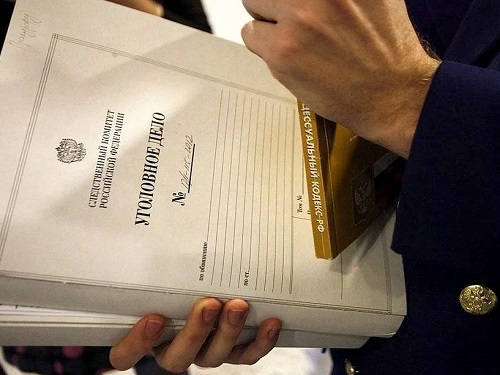 В Омской области расследуют смерть женщины и её маленькой дочки