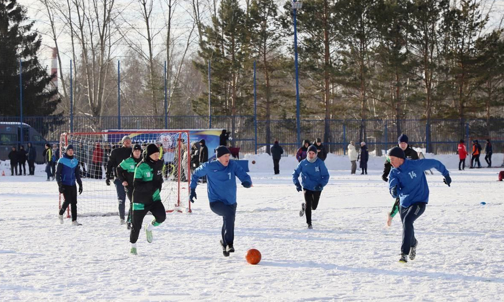 В Омске определят победителей зимнего мини-футбольного турнира на кубок «ОШИ»