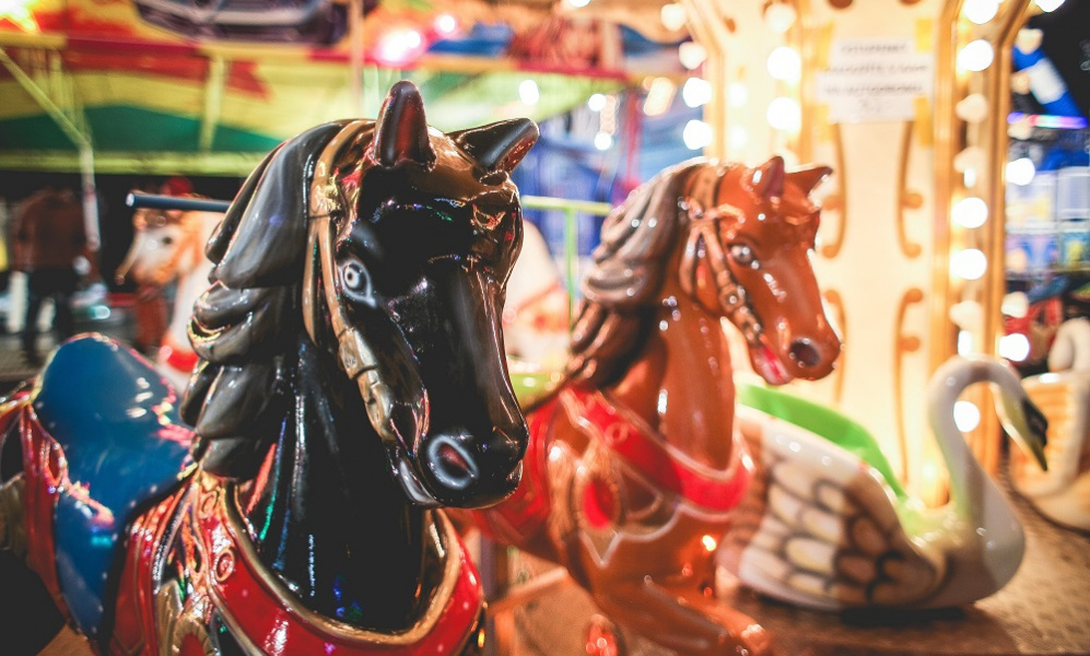 В омском парке имени 30-летия ВЛКСМ появится карусель за 12 млн рублей 