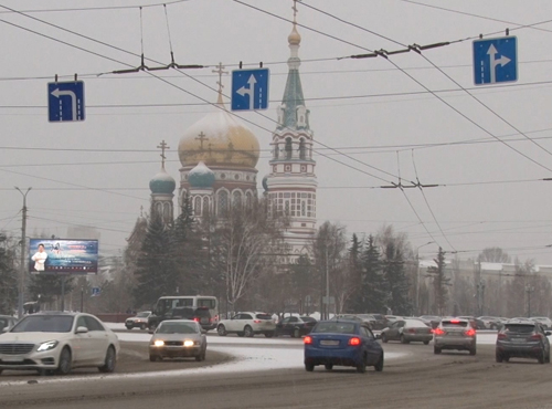 В центре Омска изменилась схема движения