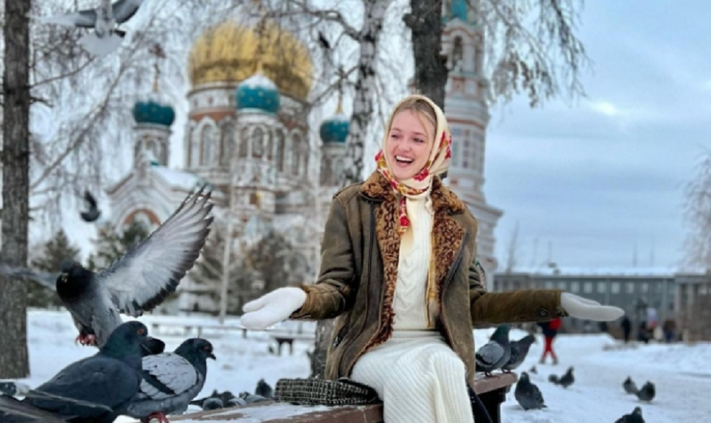 Топ-модель из Омска Влада Рослякова сыграла принцессу в фэнтези-фильме