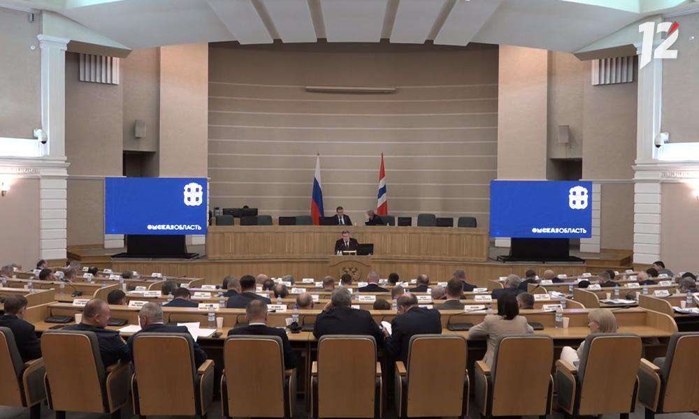 Виталий Хоценко и председатель Заксобрания Александр Артёмов провели первое в этом году заседание совета глав муниципальных образований