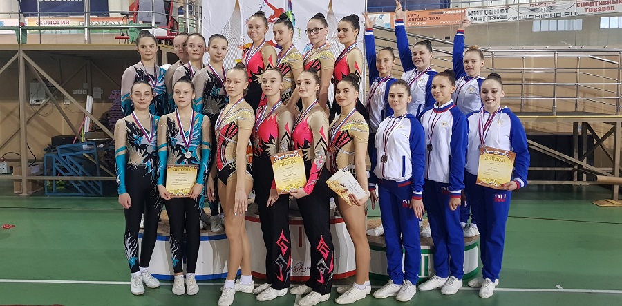 Лучшие аэробисты Омской области отправятся на чемпионат и первенство Сибири