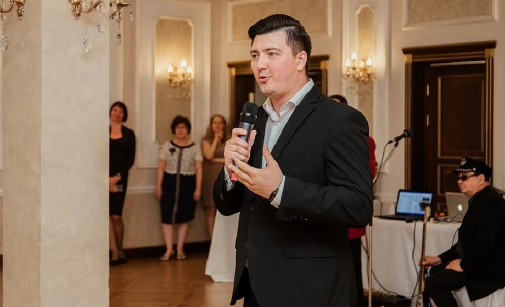 Директор департамента информационной политики Сергей Коновалов ушёл в отставку