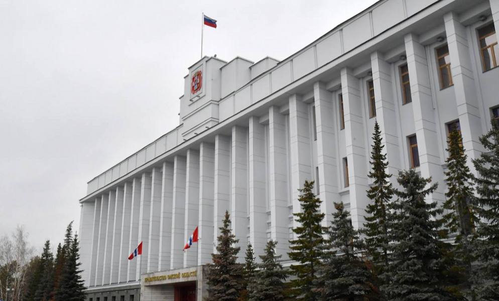 Виталий Хоценко заявил, что больше 20 остановок и пешеходных переходов оборудуют для маломобильных граждан