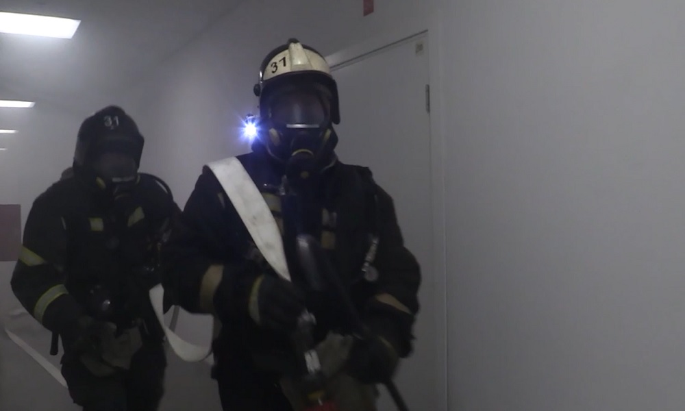 Омские сотрудники МЧС провели учения