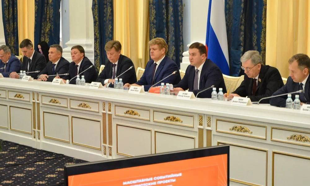 Виталий Хоценко представил полномочному представителю президента в Сибири туристический потенциал региона